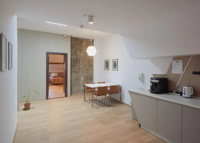 1568 3* קלוז'-נאפוקה